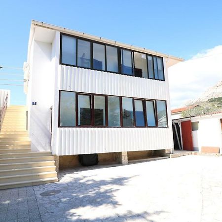 Rooms & Studio Apartment Mira Baška Eksteriør billede